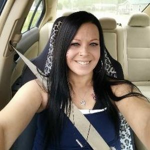 Meet your Posher, Lea